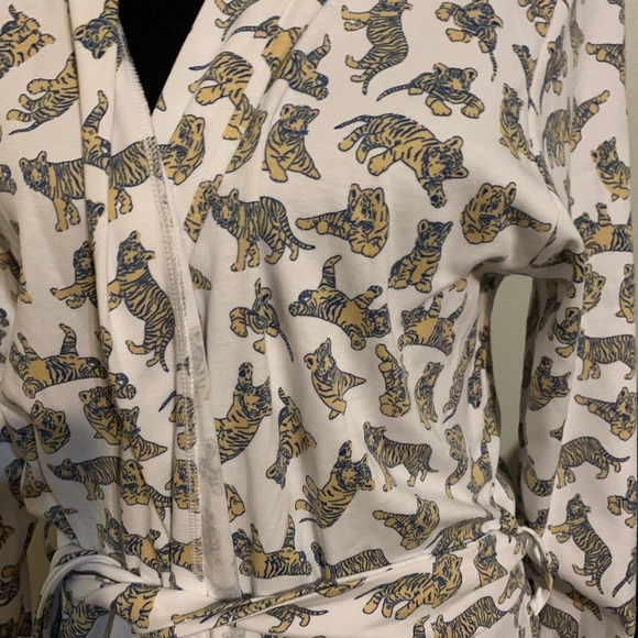 Roller Rabbit robe - Picture 5 of 5